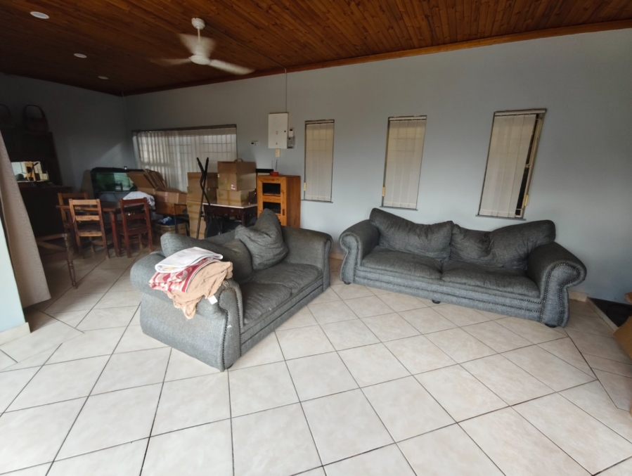 To Let 3 Bedroom Property for Rent in Fleurdal Free State